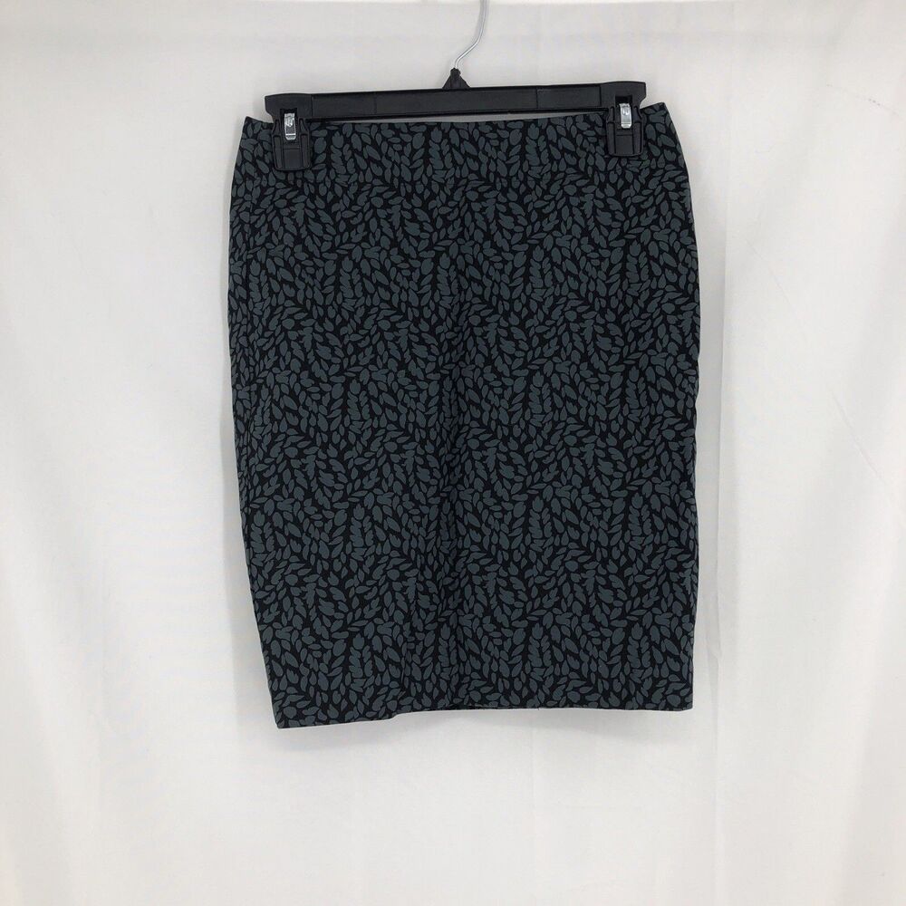 LOFT Pencil Skirt Women Sz 00 PETITE Floral Black Gray